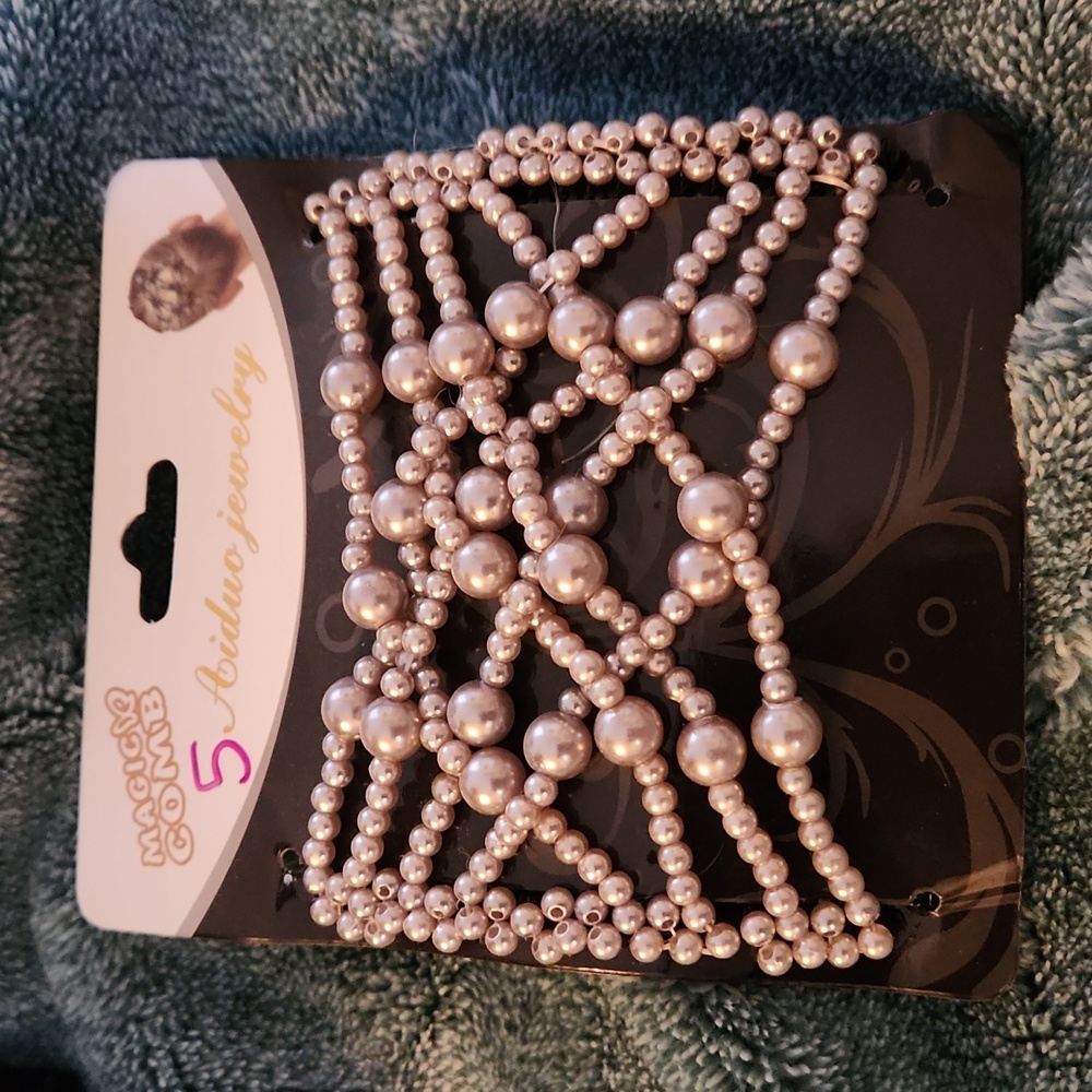 5 for $12 Jewelry Magic Comb Hair Accessory